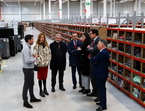 EL CORREO: La firma de moda on line Lookiero abre su centro logístico de Miranda con 200 empleados